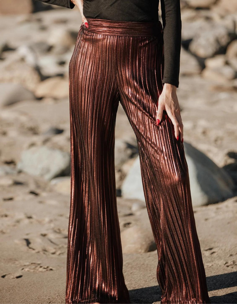 Shimmy Gold Metallic Pleated Trousers | Disco outfit, Fashion outfits, Gold  leggings
